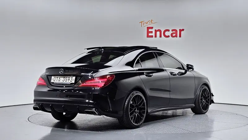 Mercedes-Benz CLA-Class