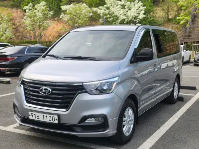 Hyundai Grand Starex