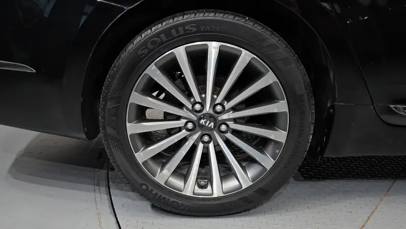 Kia K7