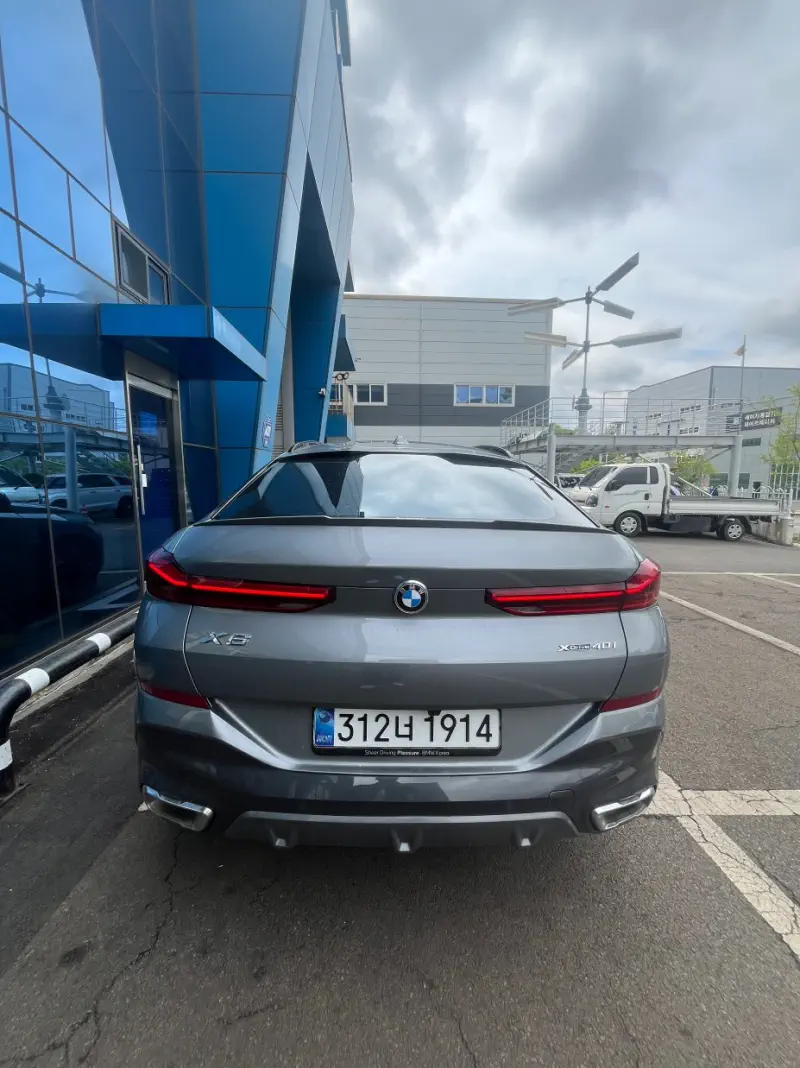 BMW X6