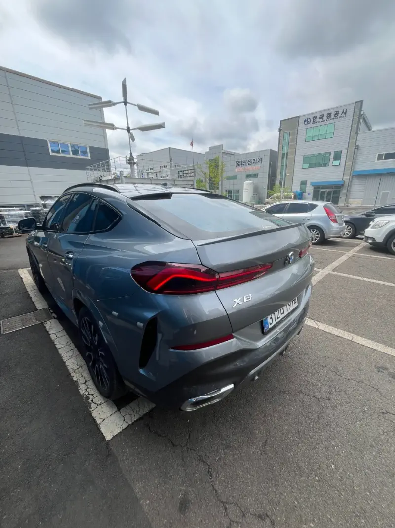 BMW X6