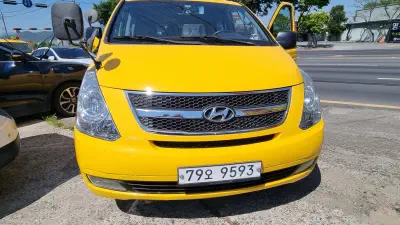 Hyundai Grand Starex