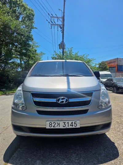 Hyundai Grand Starex