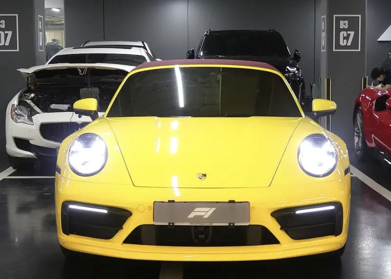 Porsche 911