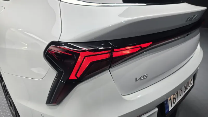 Kia K5