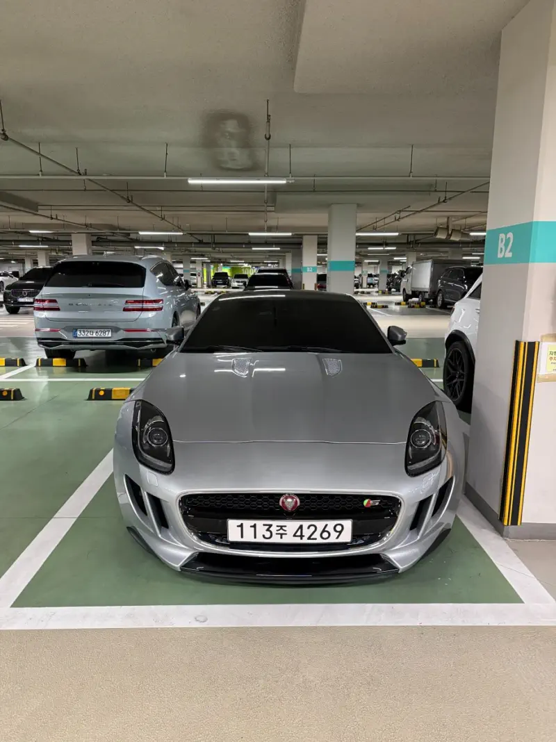 Jaguar F-Type