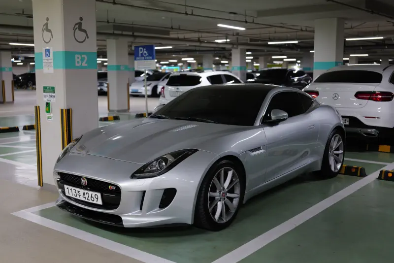 Jaguar F-Type