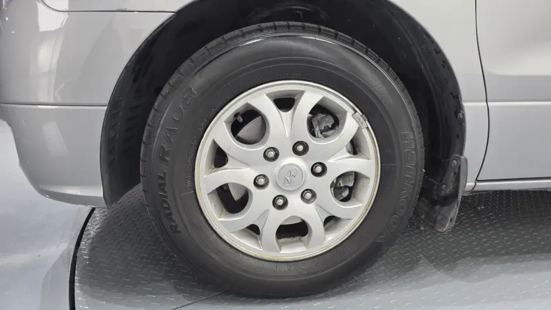 Hyundai Grand Starex