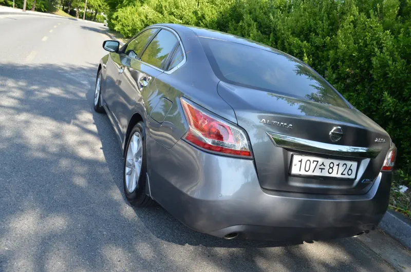 Nissan Altima