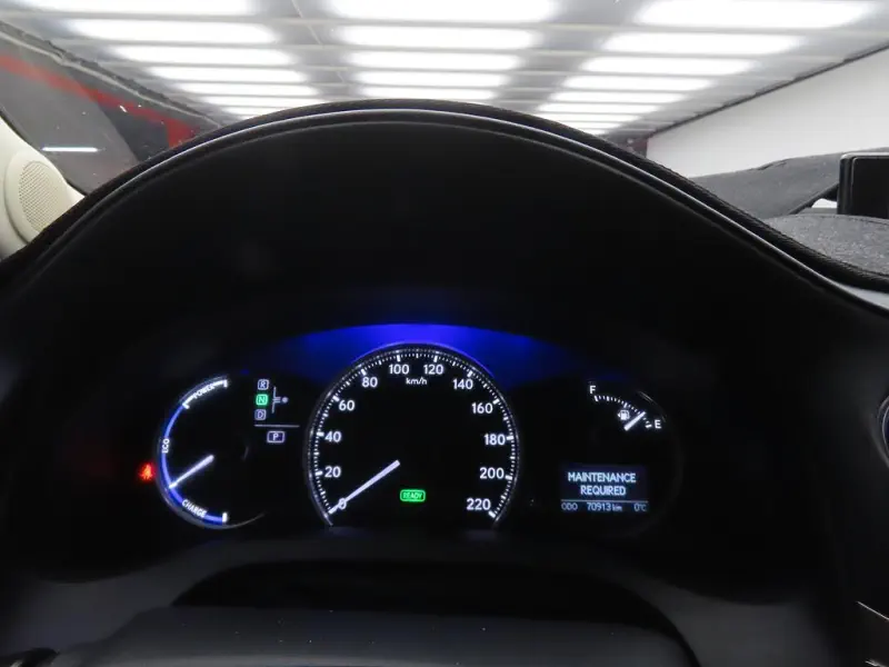 Lexus CT200h