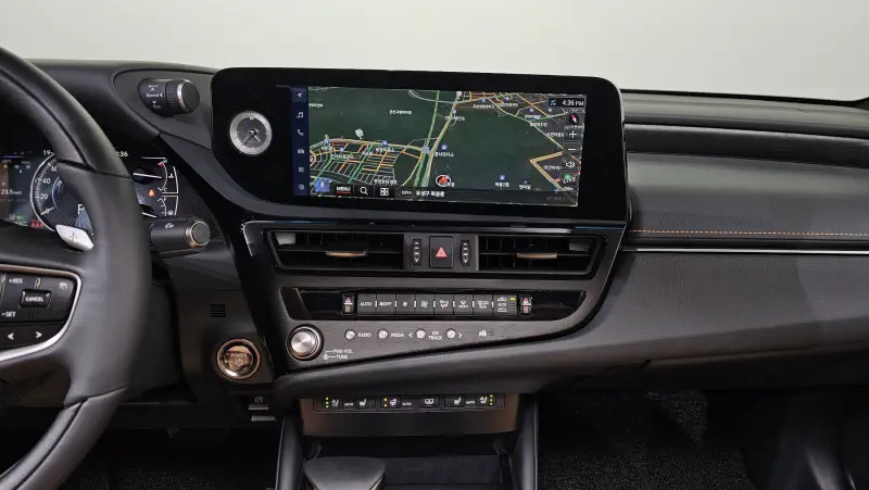 Lexus ES300h