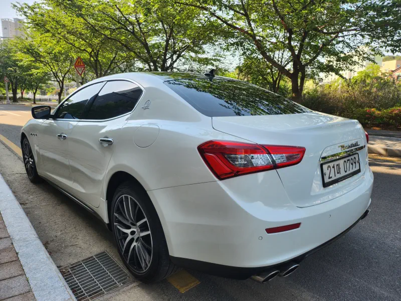 Maserati Ghibli