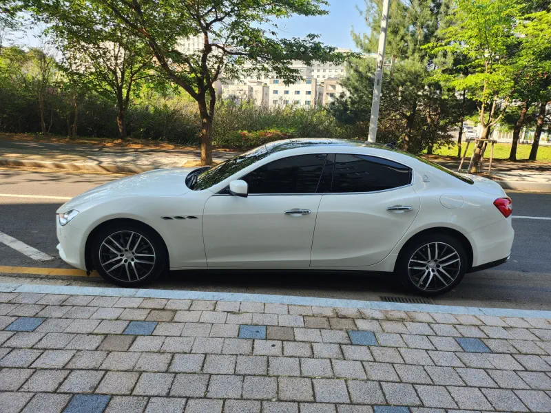Maserati Ghibli