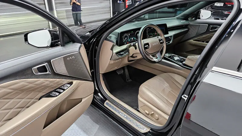 Kia K8