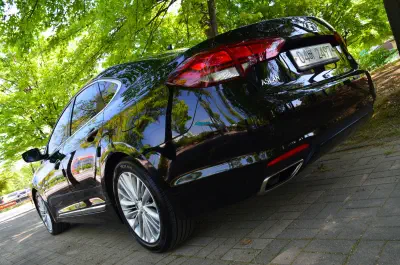 Hyundai Aslan