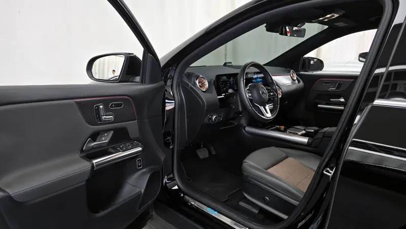 Mercedes-Benz EQA