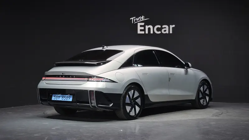 Hyundai Ioniq 6