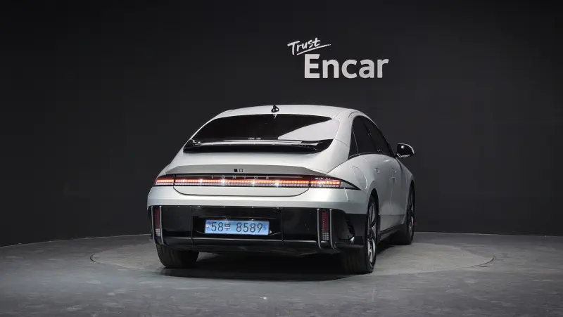 Hyundai Ioniq 6