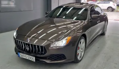 Maserati Quattroporte