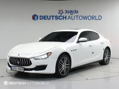 Maserati Ghibli