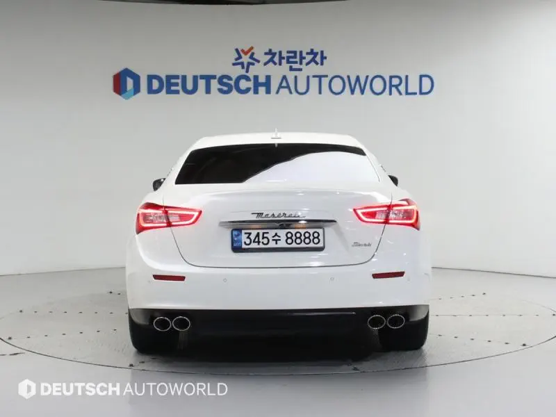 Maserati Ghibli
