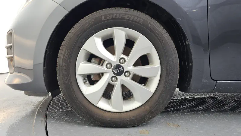 Kia pride