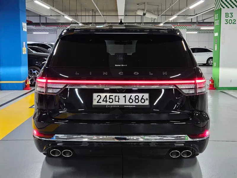 Lincoln Aviator