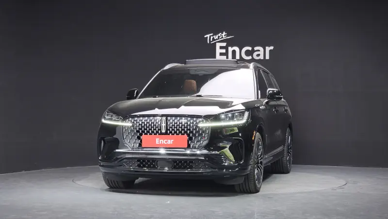 Lincoln Aviator