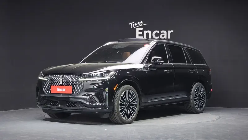 Lincoln Aviator