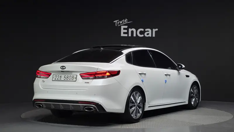 Kia K5