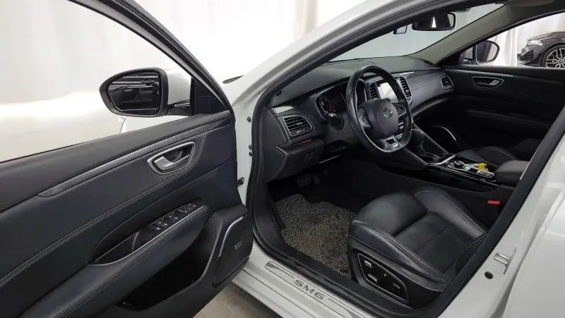 Renault Samsung SM6