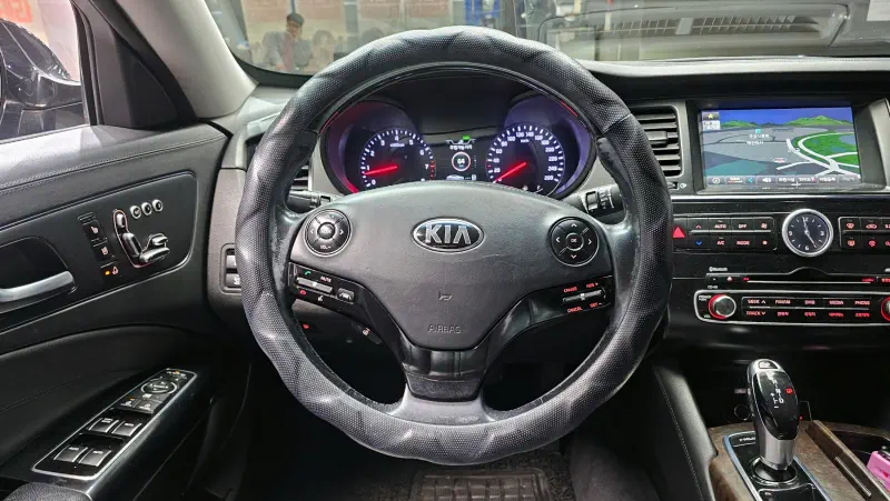 Kia K9
