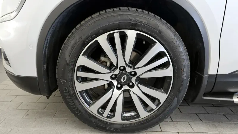 Renault QM6