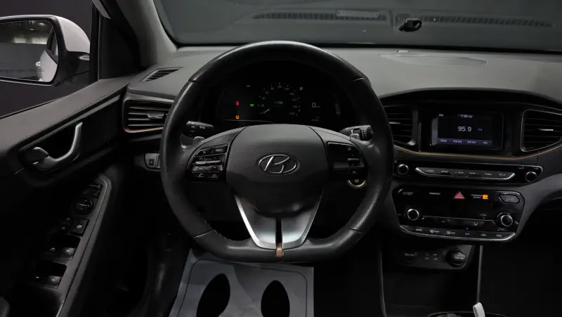 Hyundai Ioniq