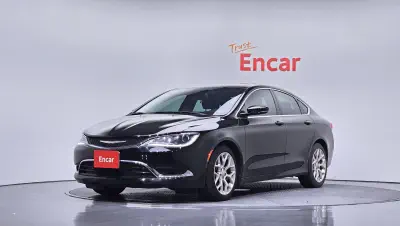 Chrysler 200