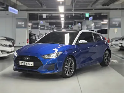 Hyundai Veloster