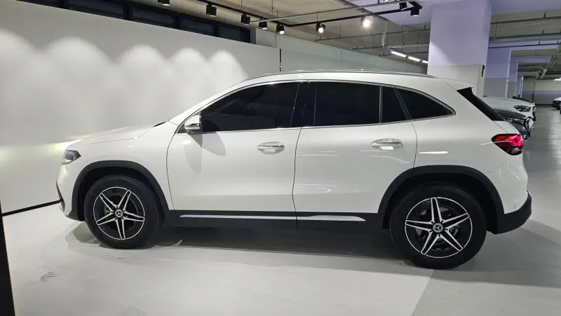 Mercedes-Benz EQA