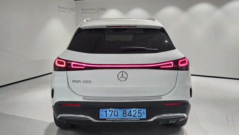 Mercedes-Benz EQA