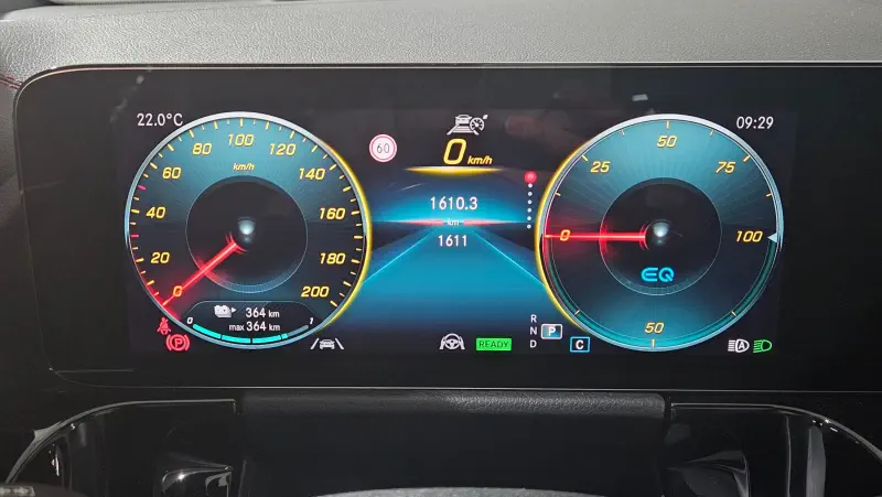 Mercedes-Benz EQA