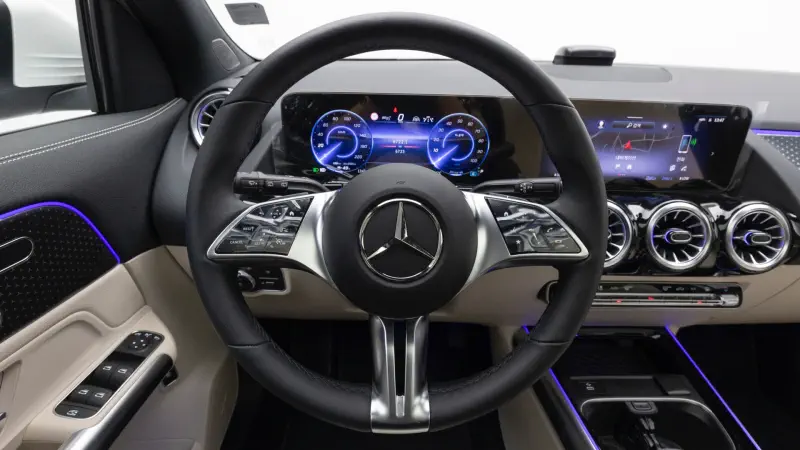 Mercedes-Benz EQA