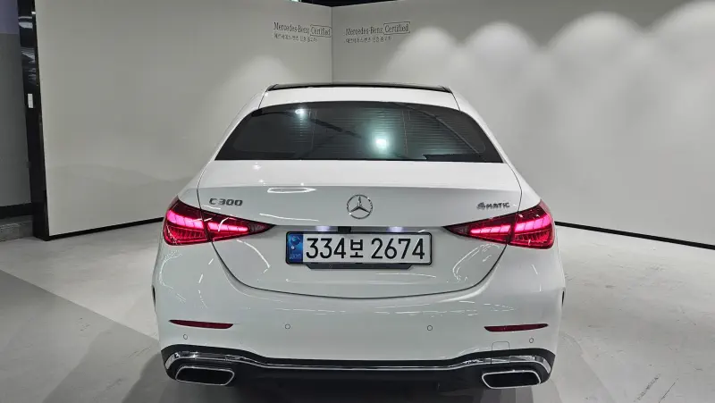 Mercedes-Benz C-Class