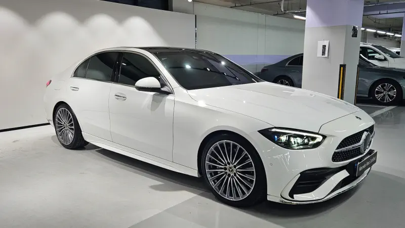 Mercedes-Benz C-Class