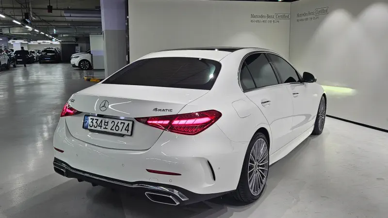Mercedes-Benz C-Class