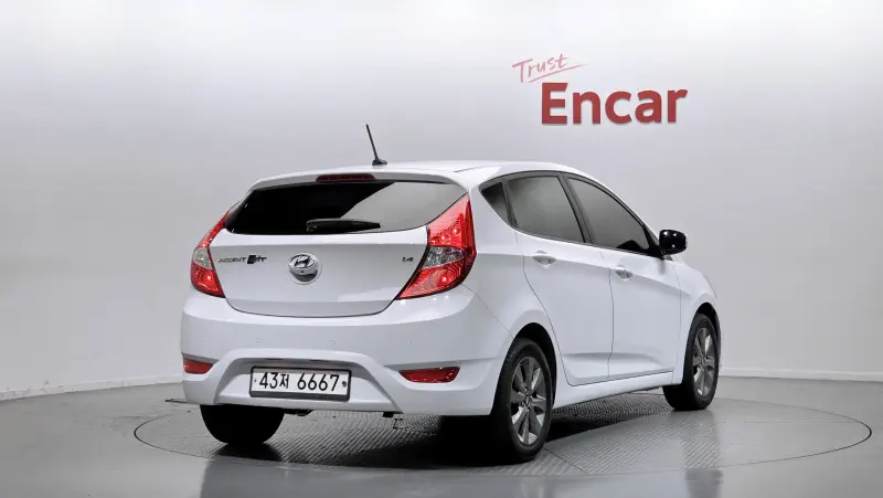 Hyundai Accent