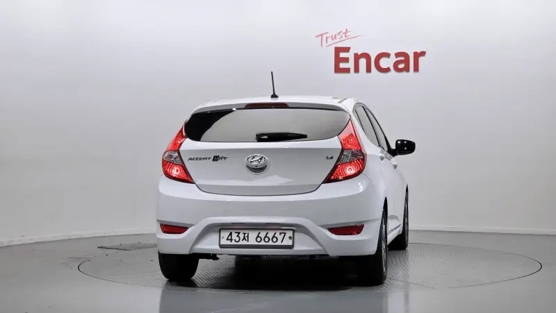 Hyundai Accent