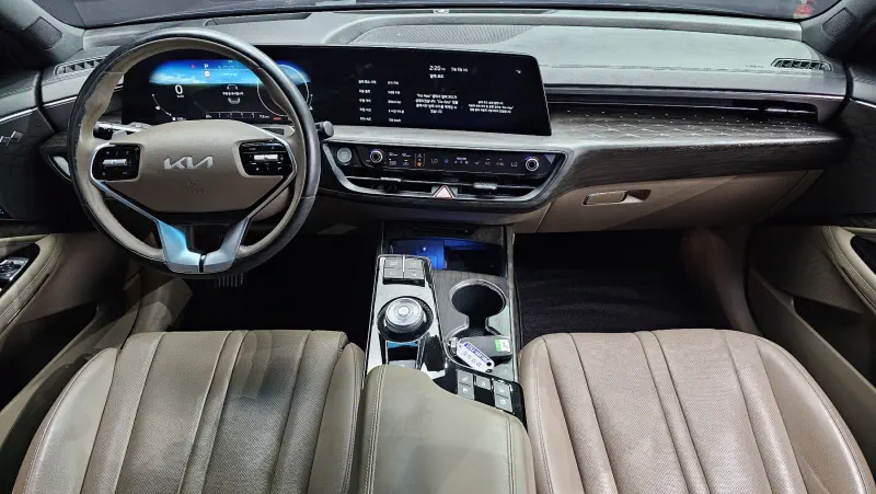 Kia K8