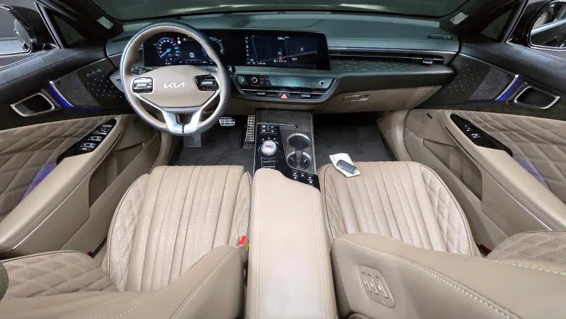 Kia K8