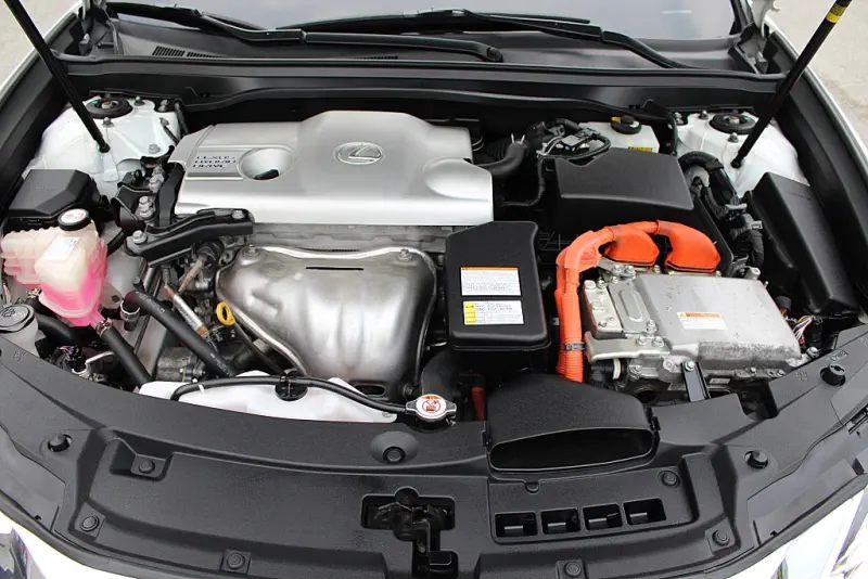 Lexus ES300h