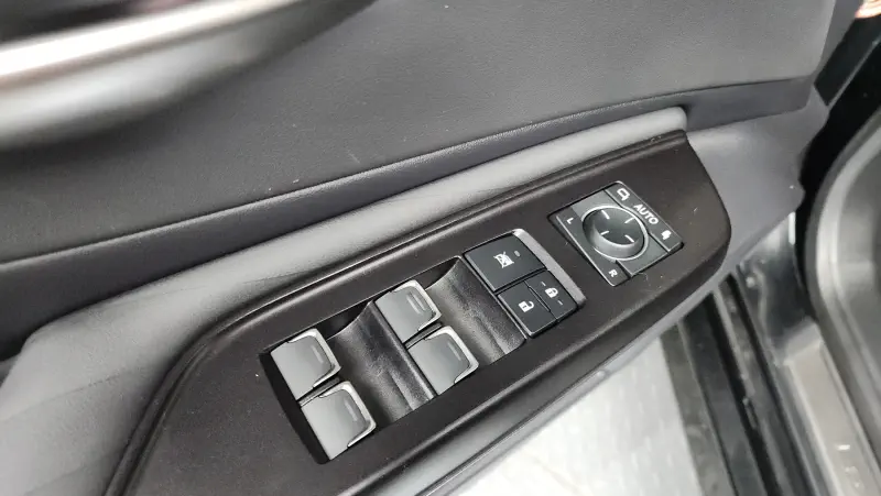 Lexus ES300h