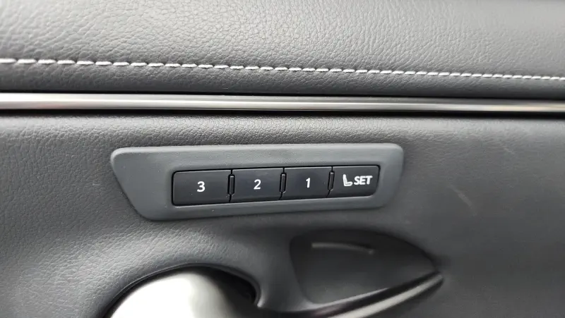 Lexus ES300h